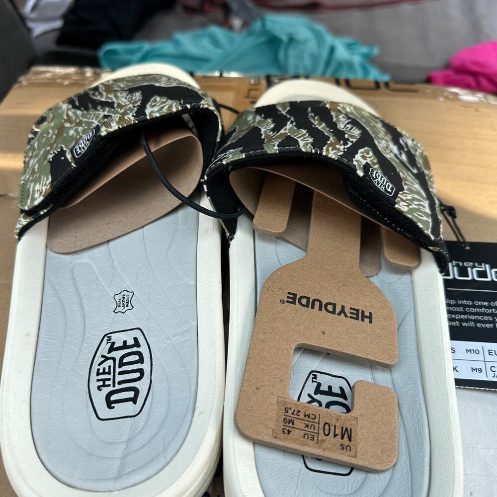 HEY DUDE PHEONIX CAMO TIGER STRIPED 10 - Picture 4 of 5